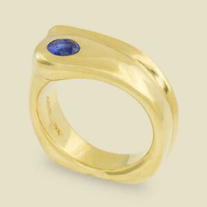 14 Blue Sapphire 072ct in 18K Yellow Gold
