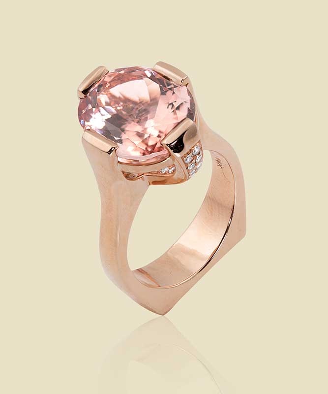 14K Rose Gold Ring with 798ct Morganite and Diamonds