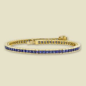 18 Sapphire Bracelet 80 Stones 600ct in 18K Yellow Gold