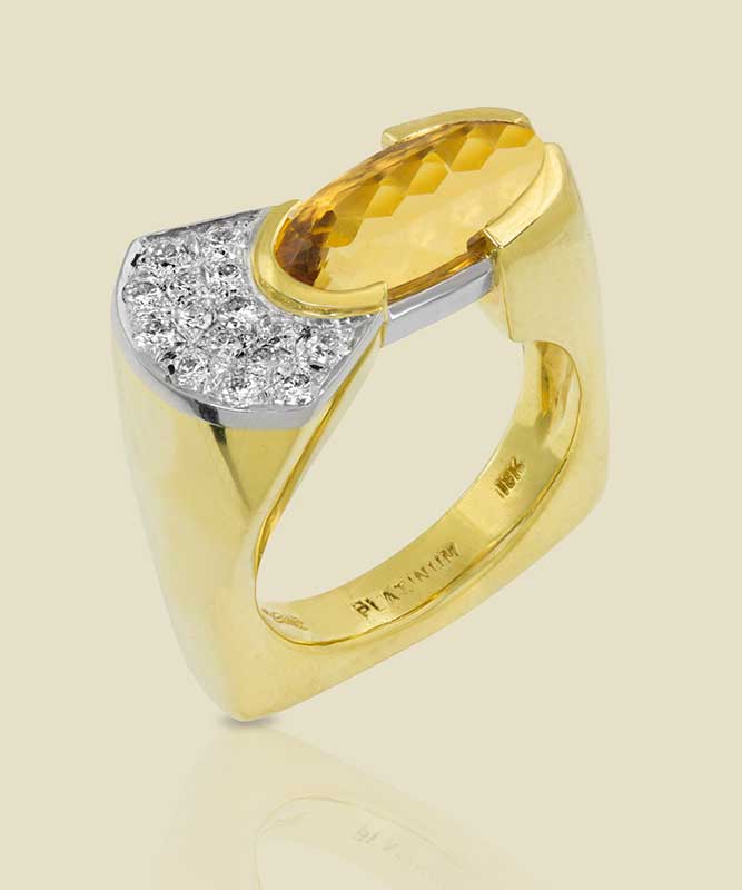 7 Topaz 356ct with Diamonds 036ct in 18K Yellow Gold