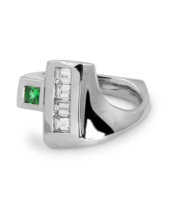 Diamond and Emerald Ring in Platinum