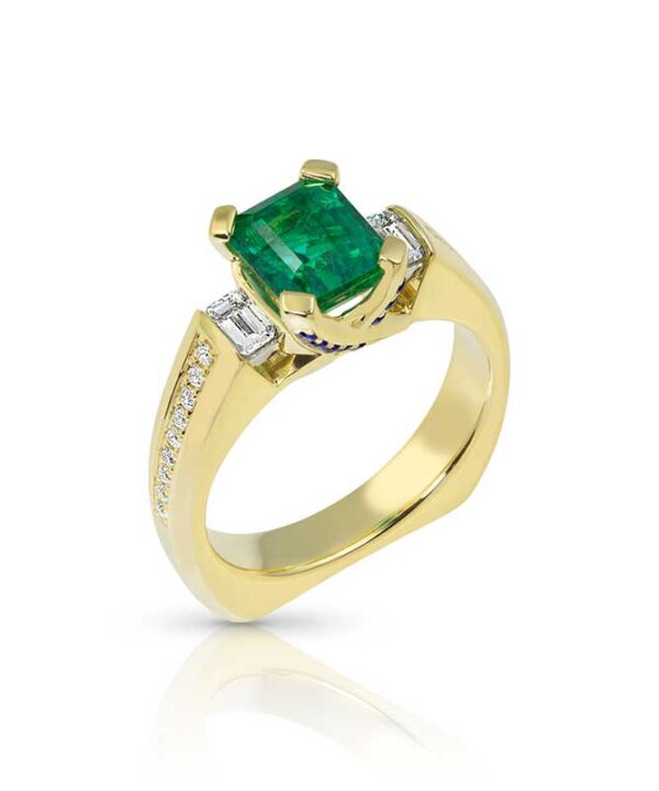 Emerald 182ct with Sapphires and Diamonds in 18K Gold