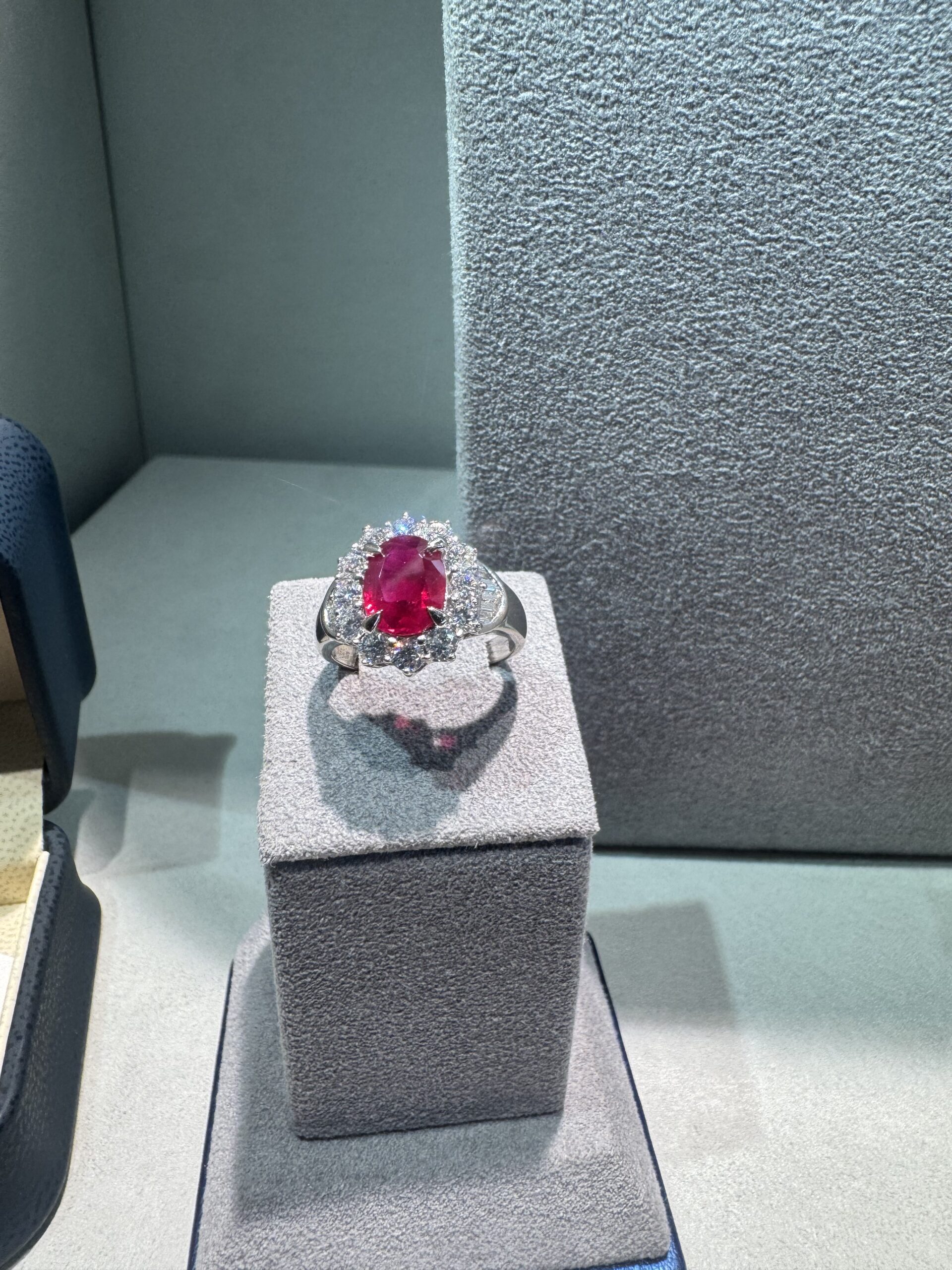3.22CT Ruby & Diamond Platinum Estate Ring